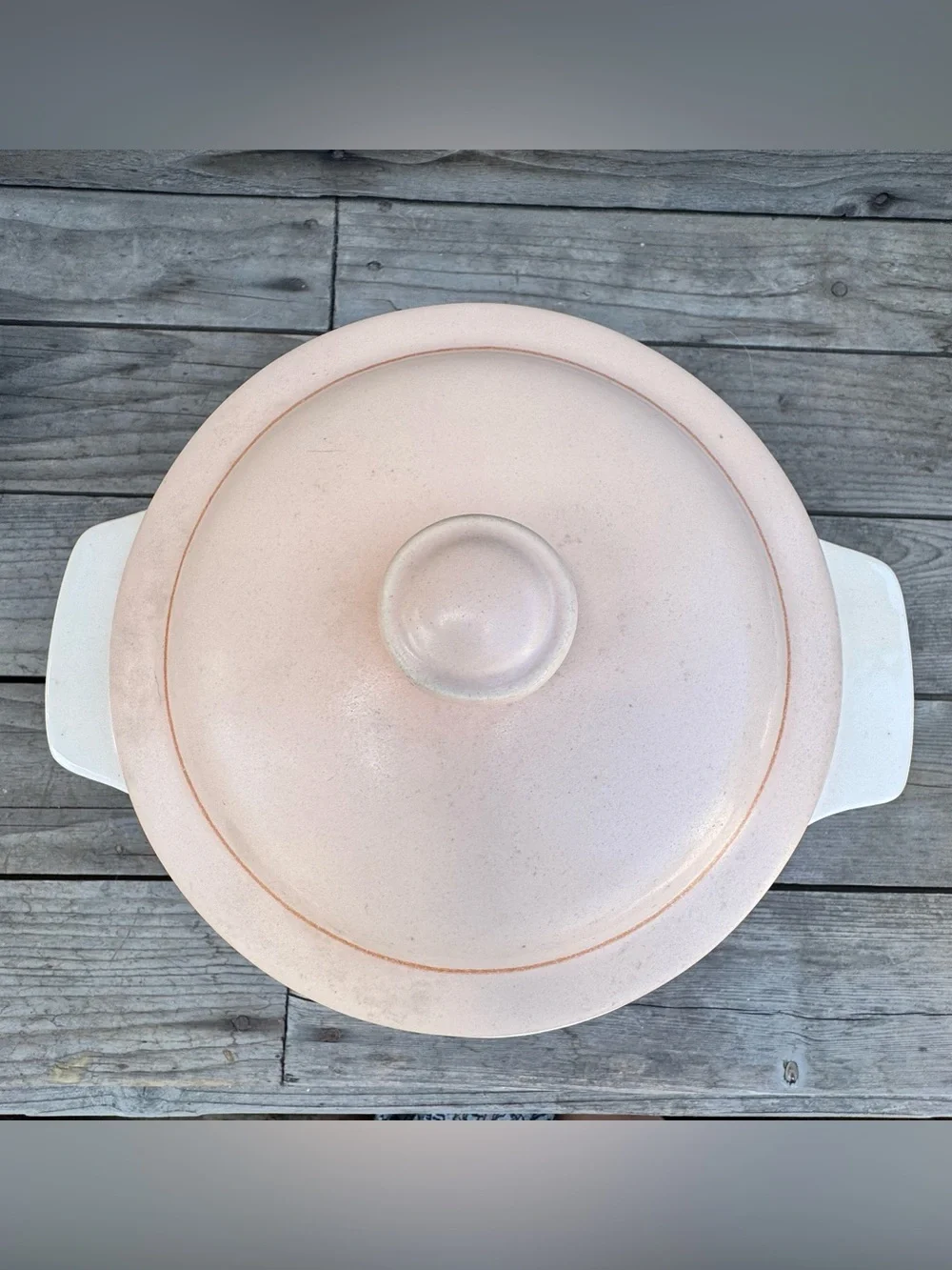Vintage Treasure Craft Southwest Pastel Peach Casserole / Chili Pot with Lid